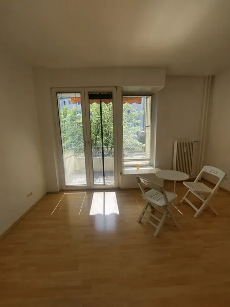1 Jahresvertrag ggf ohne Verlängerung — photo 1